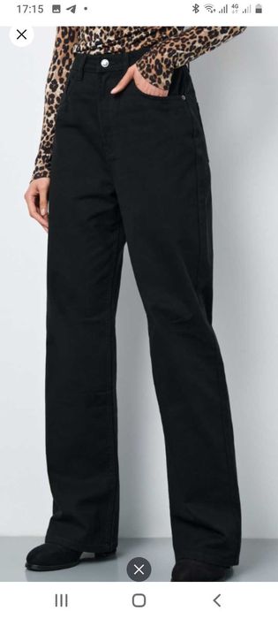 Джинси жіночі чорного кольору р.42