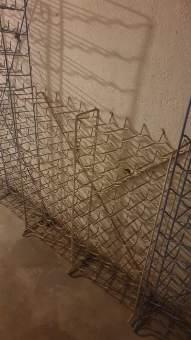 Grades para garrafas (ler anúncio)