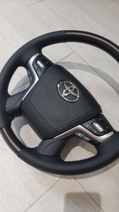 Руль,кермо Тойота Toyota Land Cruiser