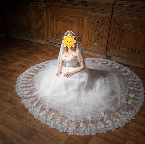 Свадебное платье айвори, шлейф