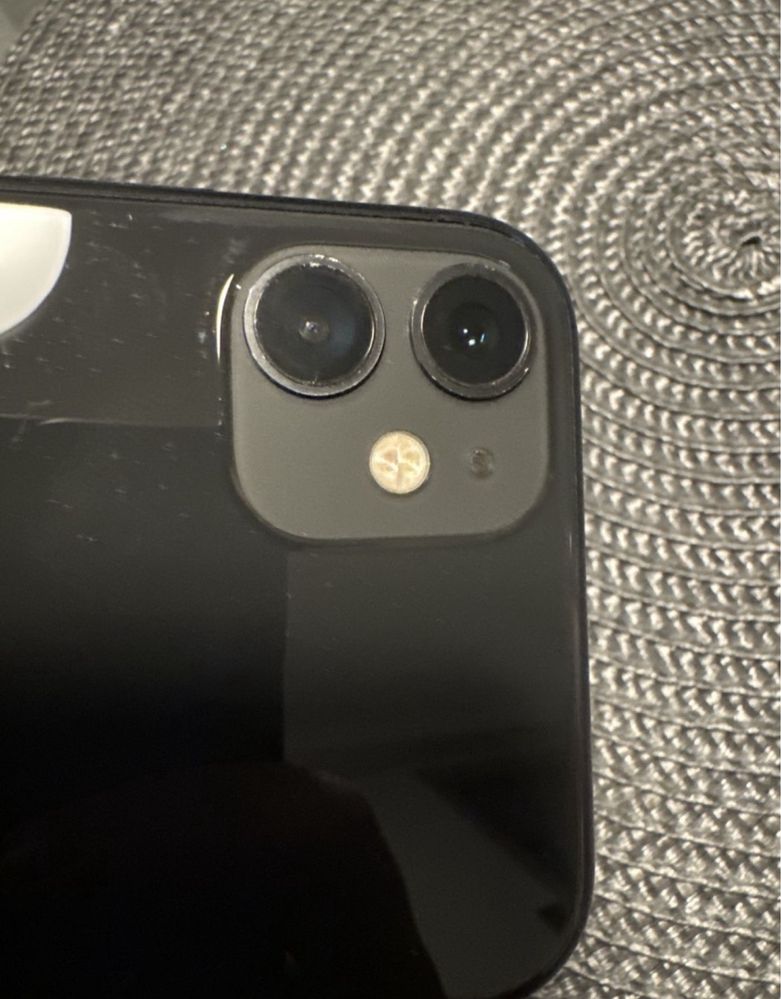 iPhone 11 64 GB