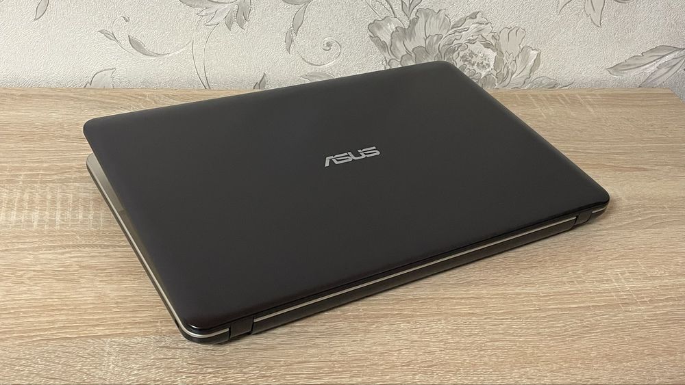 Ноутбук Asus VivoBook X541N / 4 ядра / Nvidia GeForce 810M 2 GB / SSD