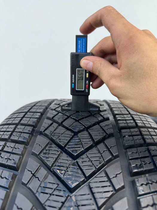 255/50/21 R21 GoodYear UltraGrip Performance+ 109H 3шт Зима 6.5-7мм