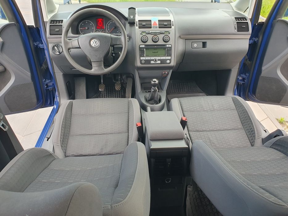 VW TOURAN 2007r - Lift * * 2.0TDi 140KM * * TomCar 50 AUT w OFERCIE *