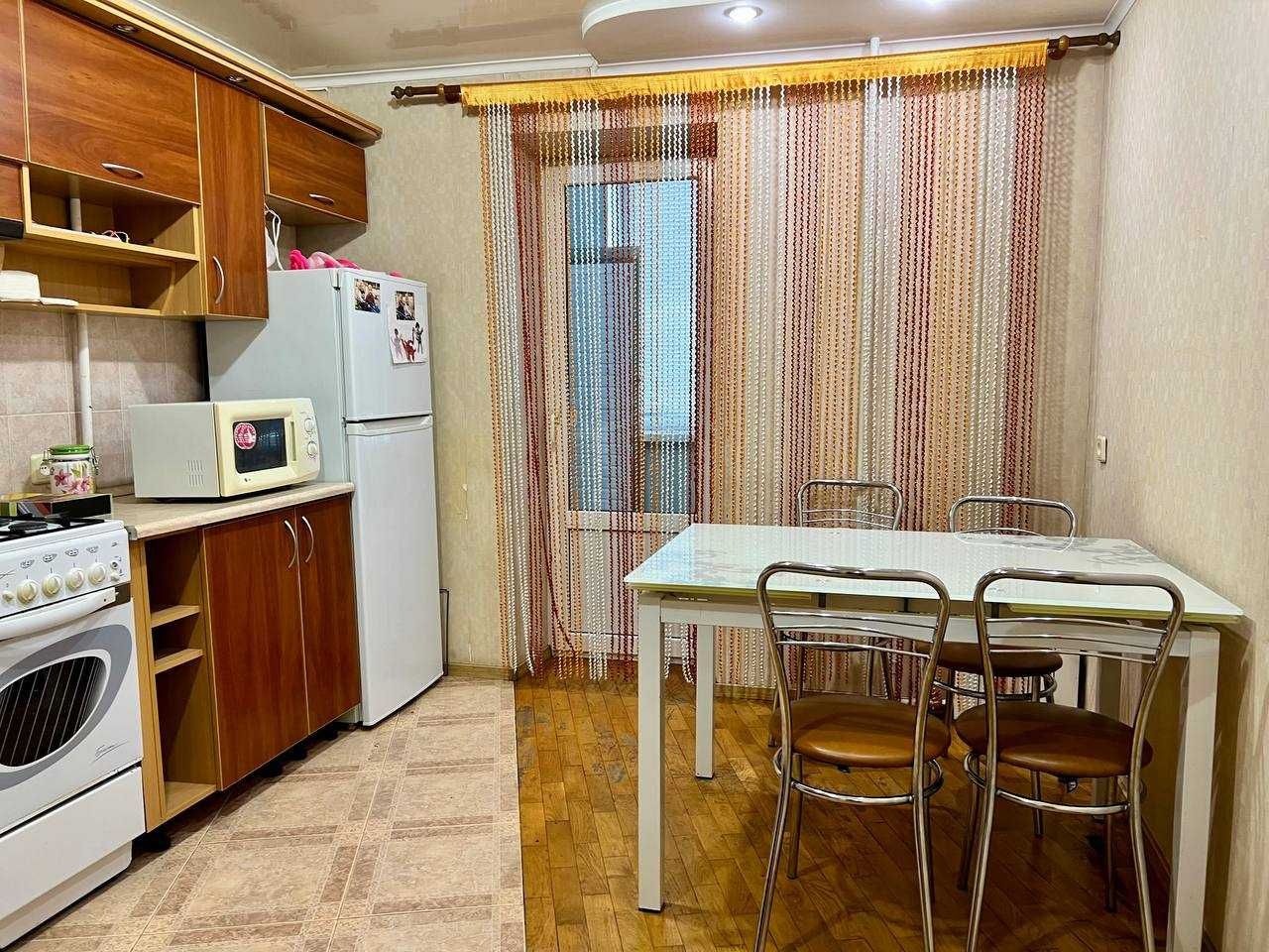 Продам 3х комнатную квартиру район "Ромакса"