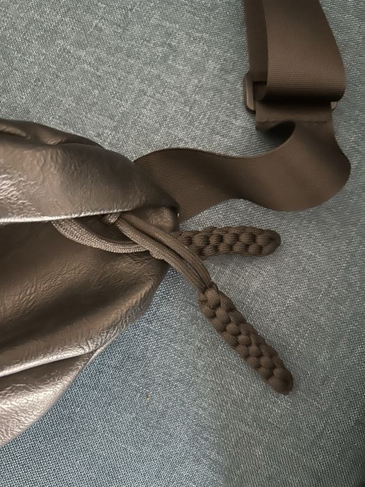 Bolsa Preta cintura/tiracolo NOVA