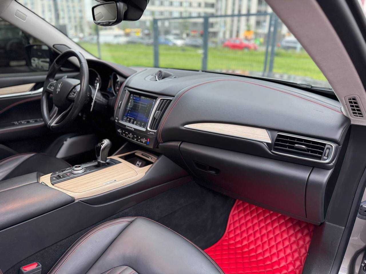 Продаж Maserati Levante