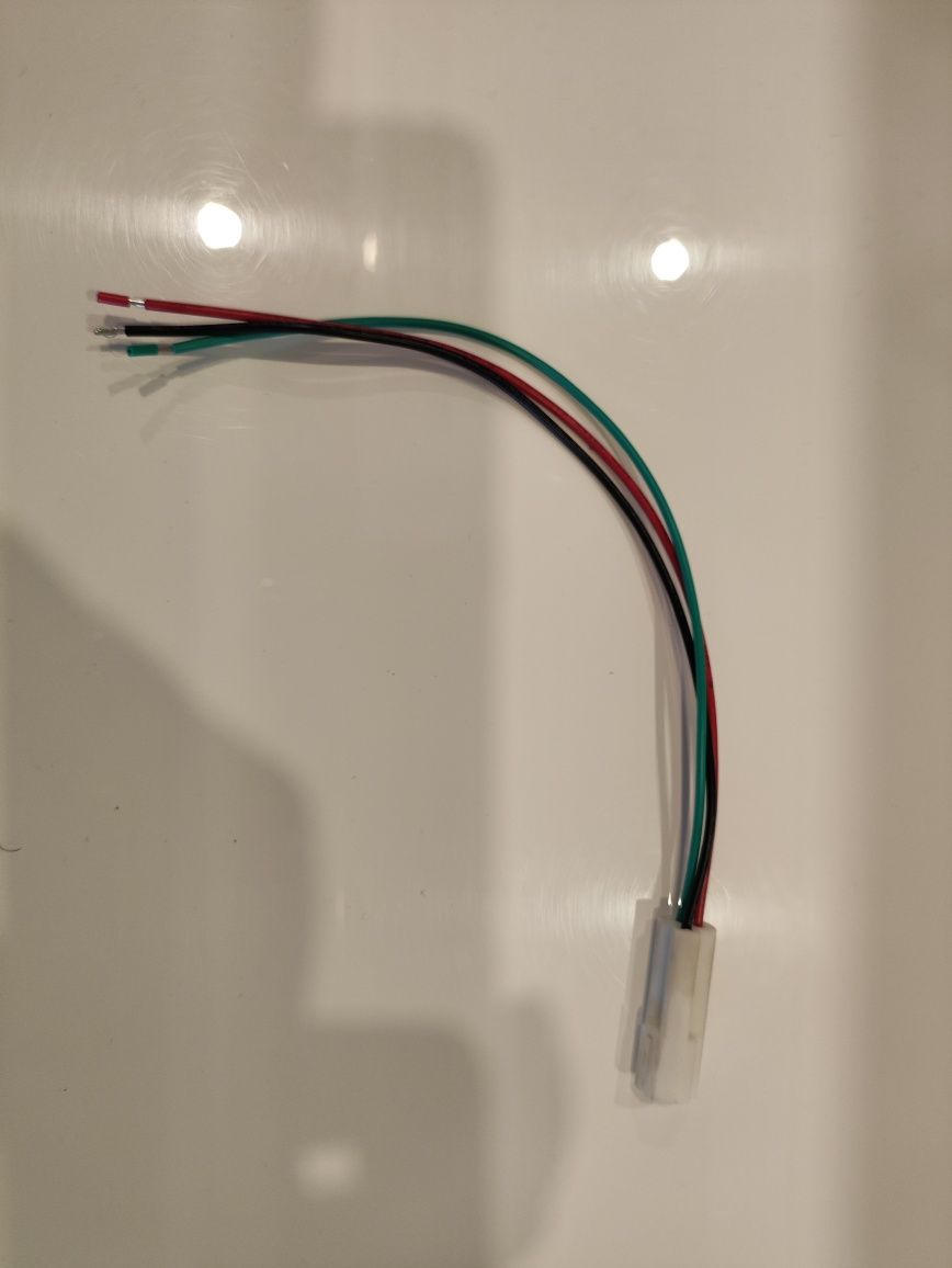 Conector yamaha pisca/luz matricula fêmea