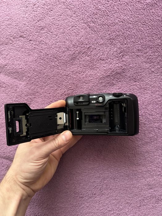 Pentax IQZoom 120 – aparat analogowy na film 35 mm