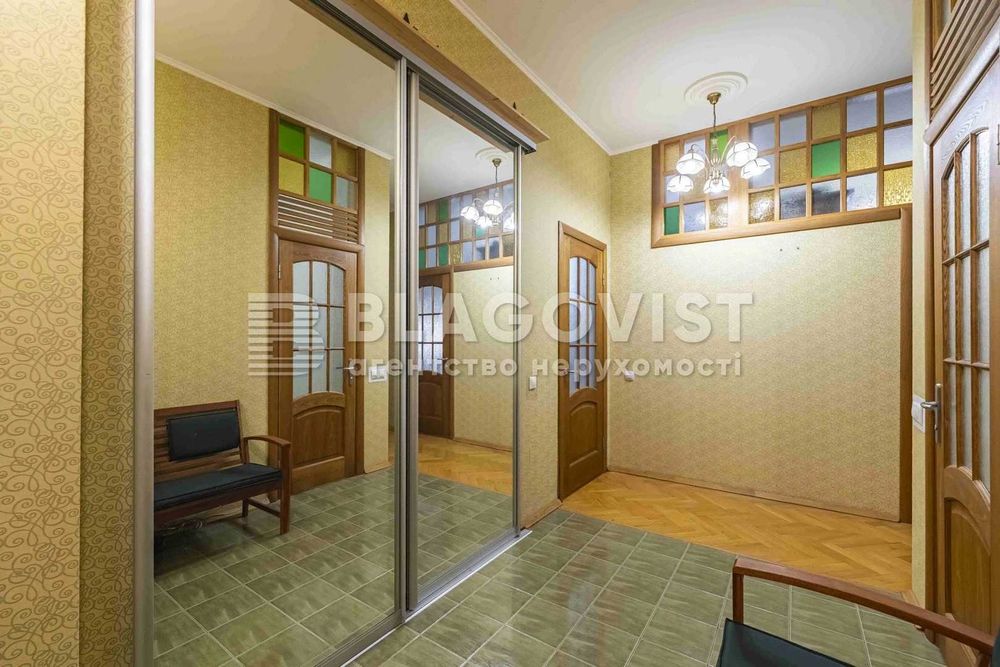 Продаж 2к.квартири 87,4 кв.м. Старонаводницька 6Б Печерськ м.Печерська