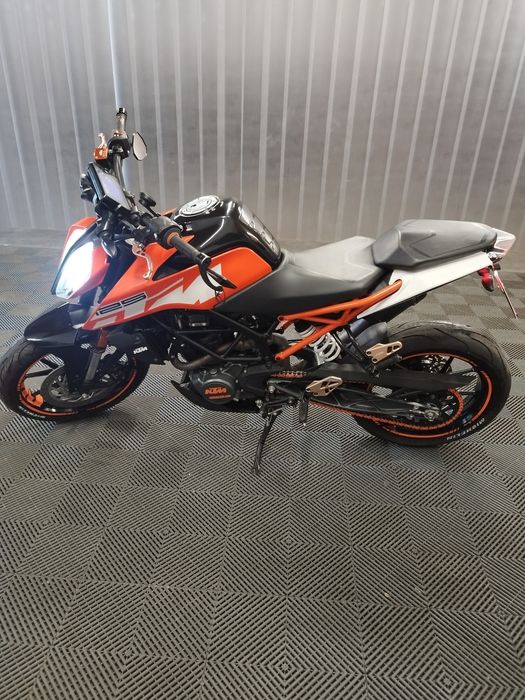 KTM DUKE 125 r2017