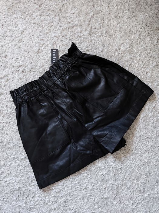 Фирменные кожаные шорты Boohoo р.L/XL