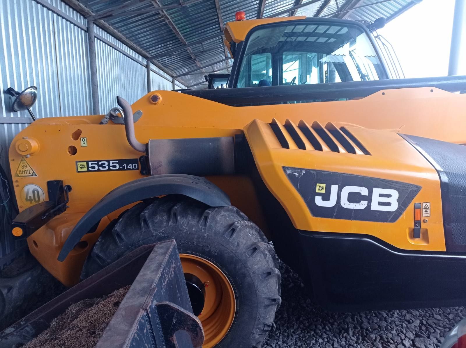 Телескопічний навантажувач JCB 535-140 2015рік