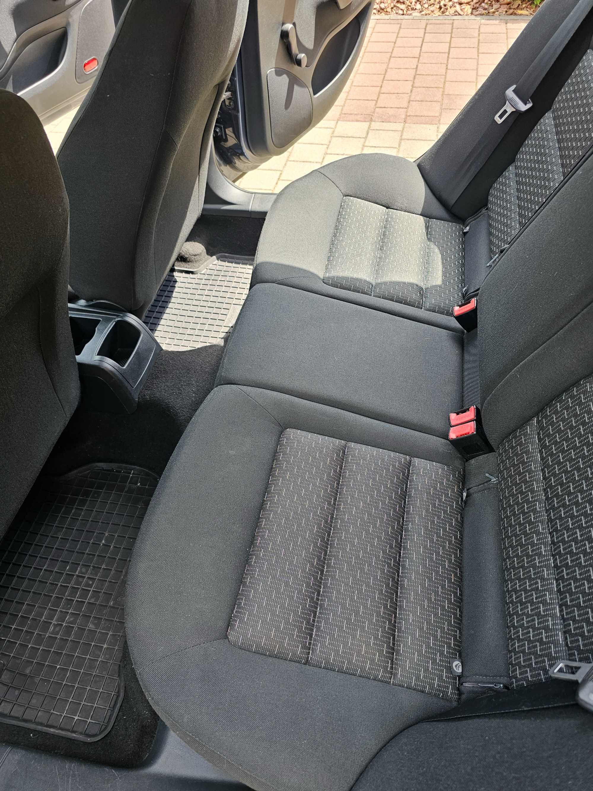 Skoda Octavia II 1.4 TSI Hatchback 2011 rok