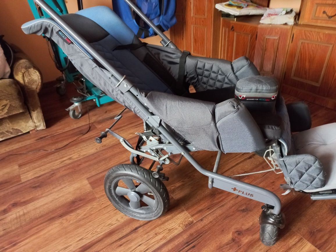 Wózek do osoby niepełnosprawnej