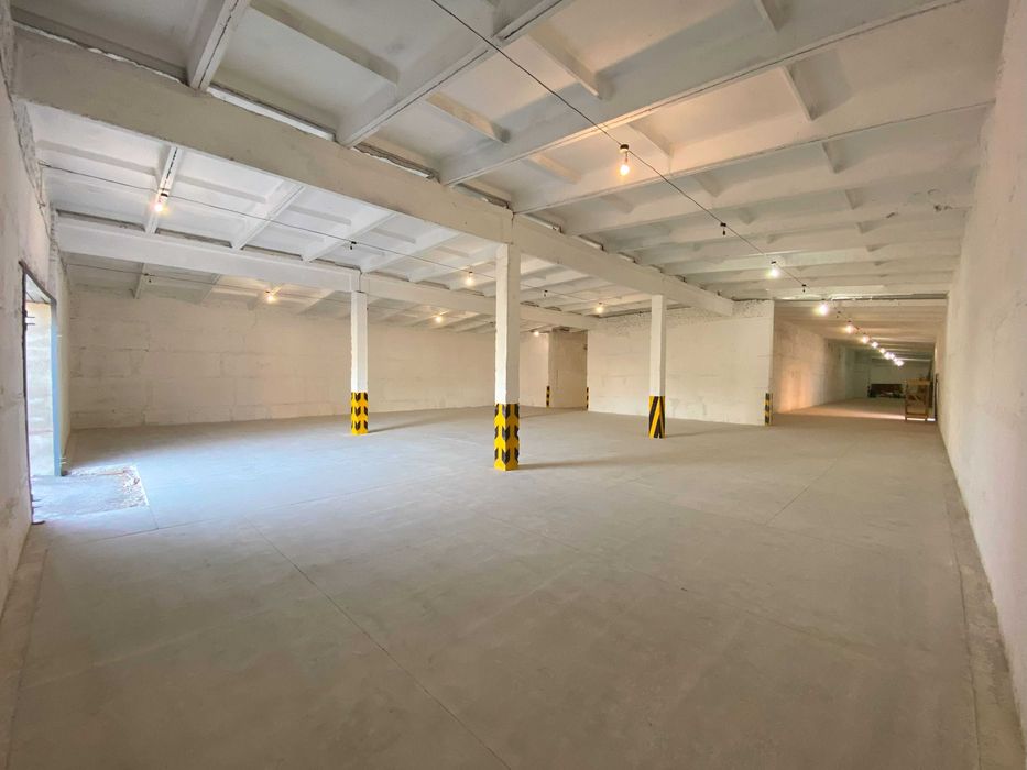 Оренда складського приміщення 1350м2