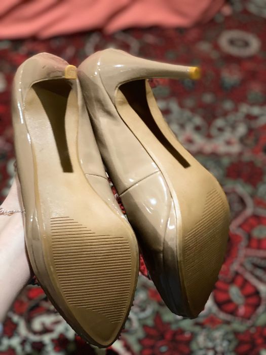 Нові туфлі Gerge