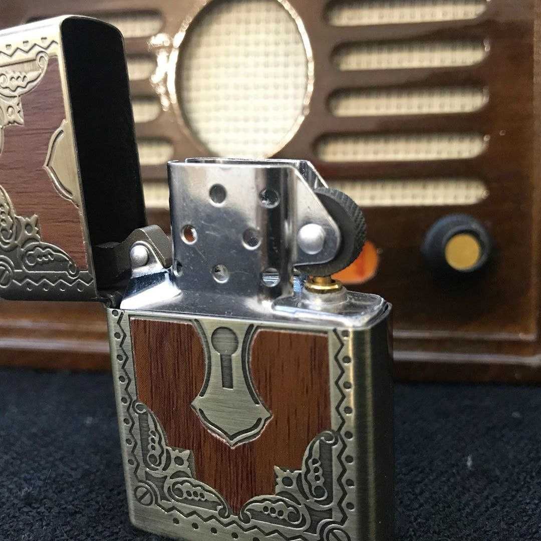 Запальничка Zippo Antique Lock бензинова нова в коробці