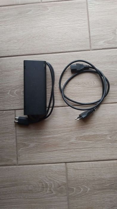 Xbox 360 S - 250 ГБ + ігри