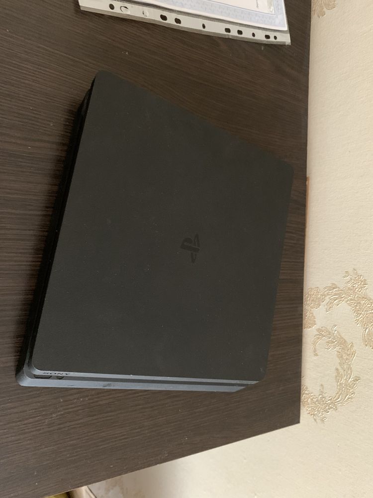 Ps4 slim 500gb 1джостик