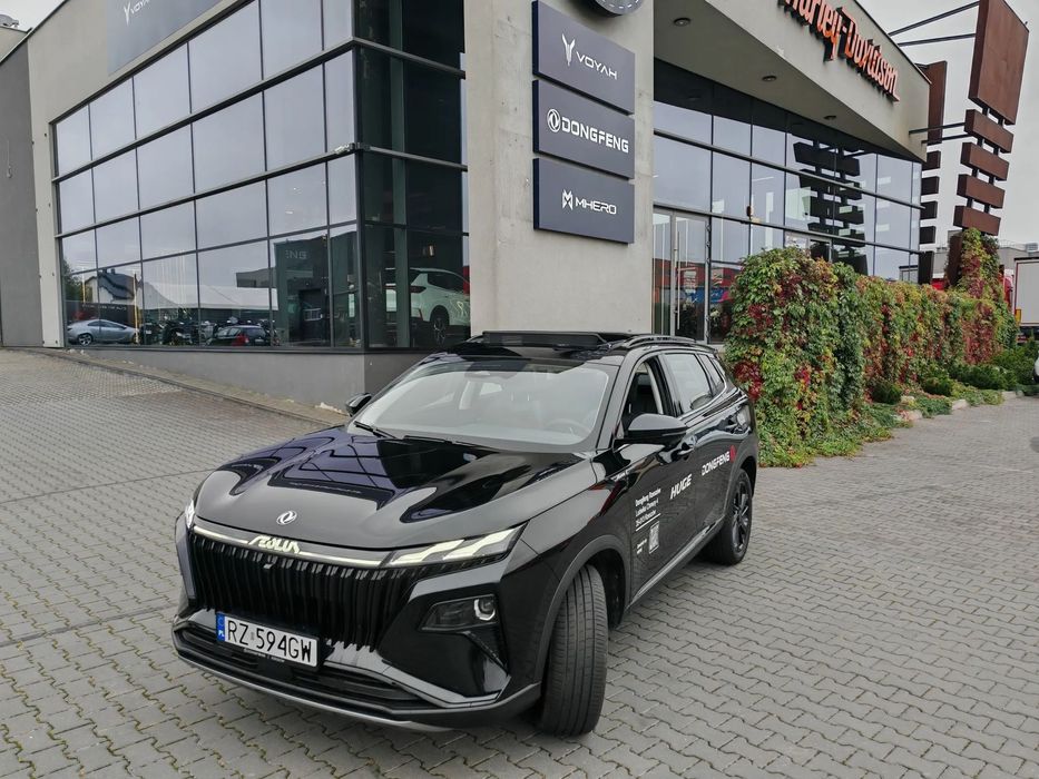 Dongfeng Huge Samochód demonstracyjny z niskim przebiegiem