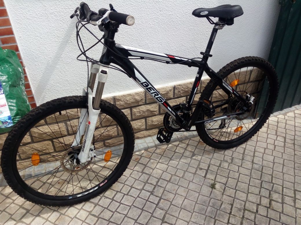 Bicicleta Berg bem estimada