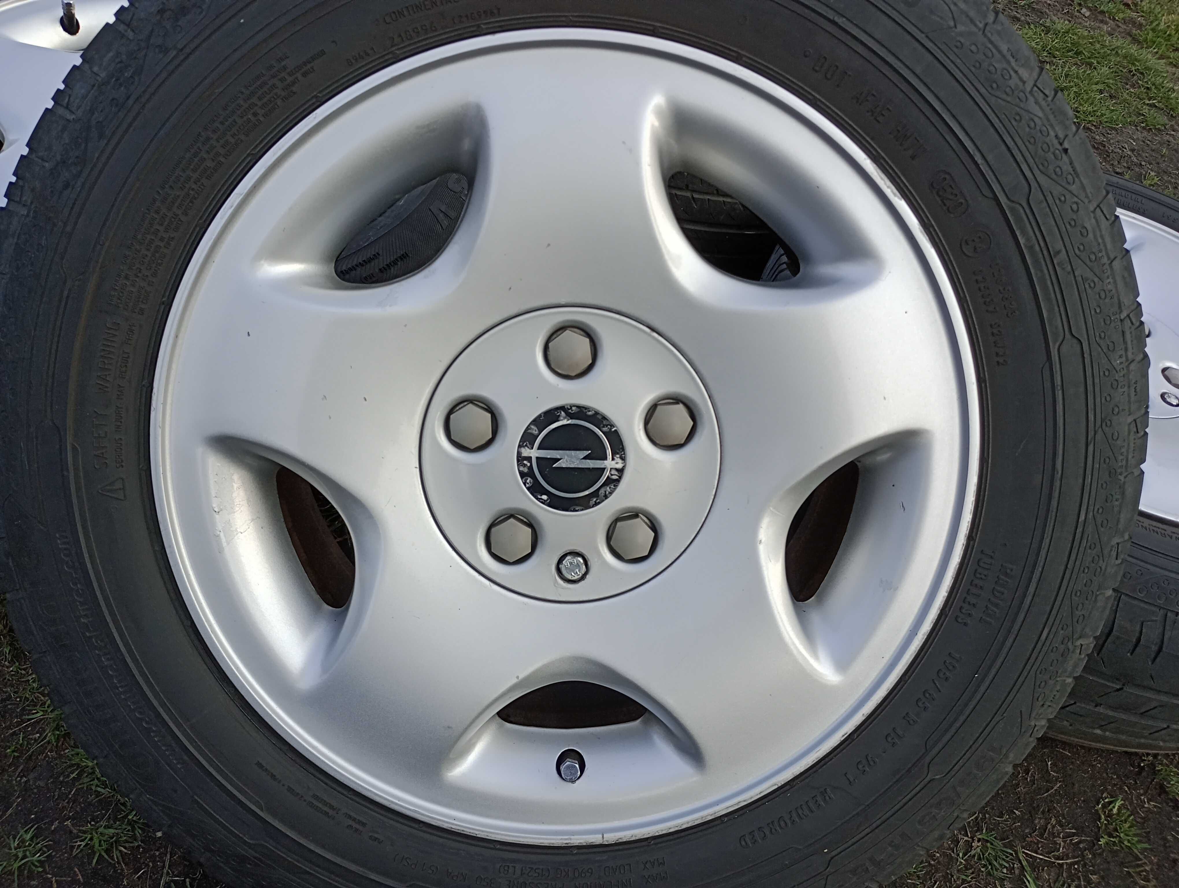 Alufelgi 15cali 5x110 OPEL Astra Omega Vectra Zafira i inne ET-33