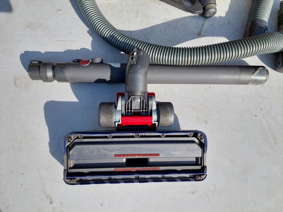 Odkurzacz dyson dc 33 c plus