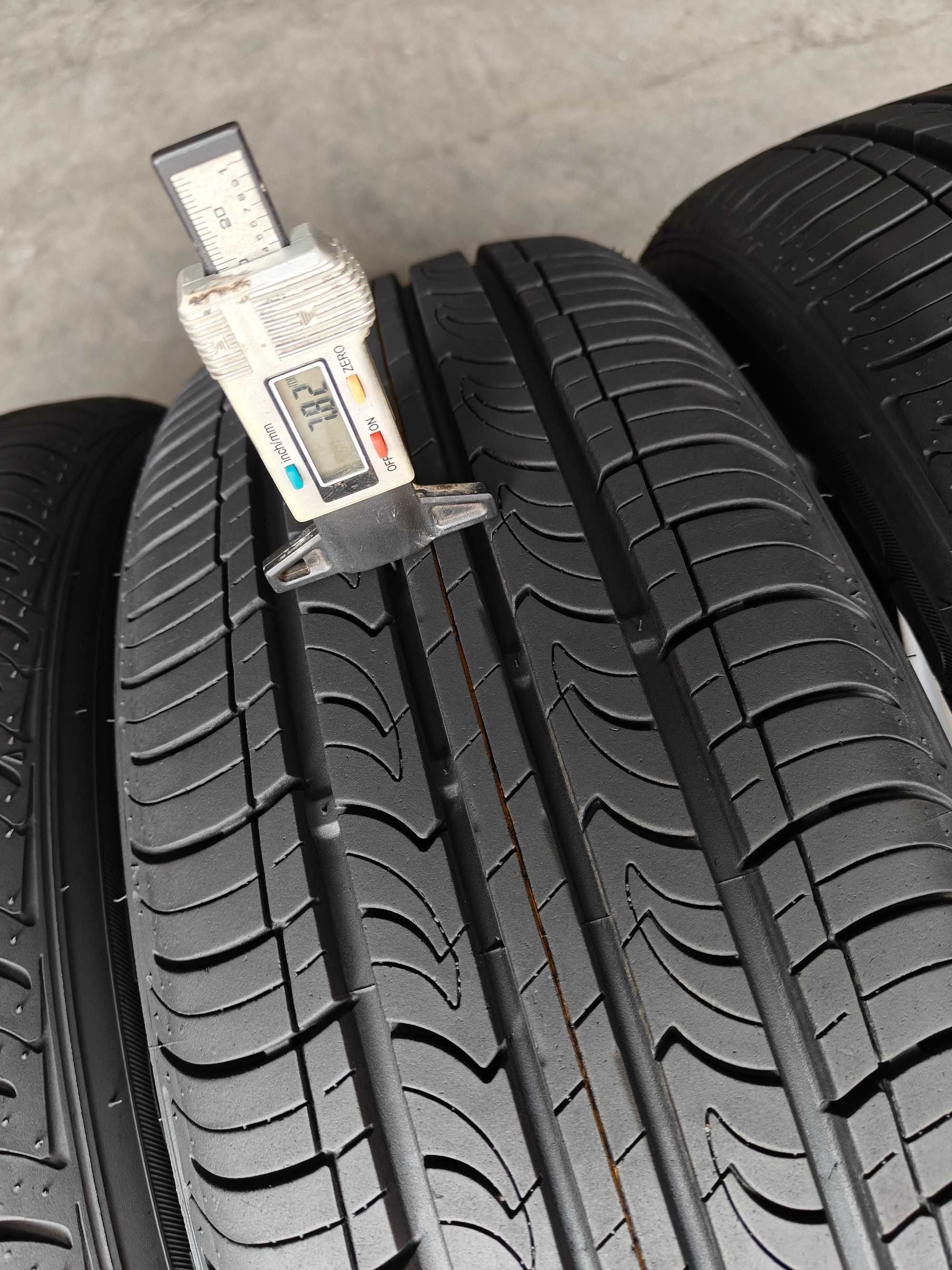 Nexen Roadstone ClassPremiere 4шт. R17 215 60 шини літні ідеал!