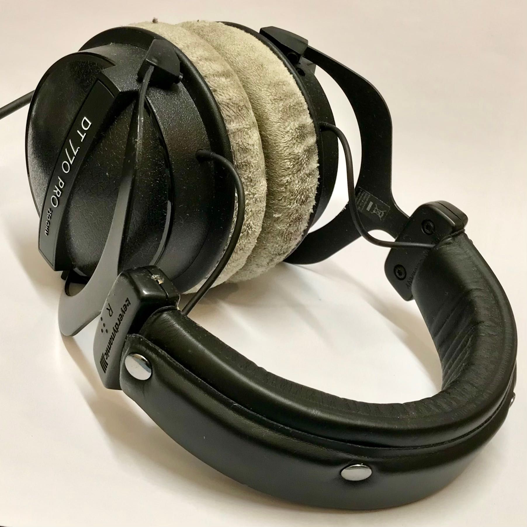 BEYERDYNAMIC DT770 PRO 250OHM Słuchawki przewodowe WOKÓŁUSZNE profesjo