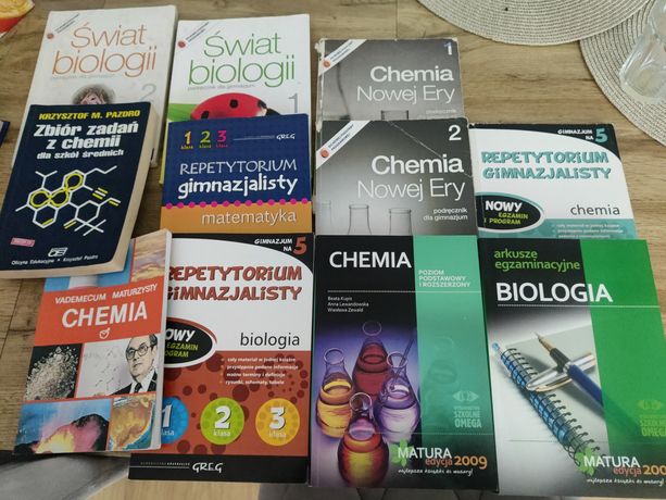 Oddam za darmo książki z chemii i biologii