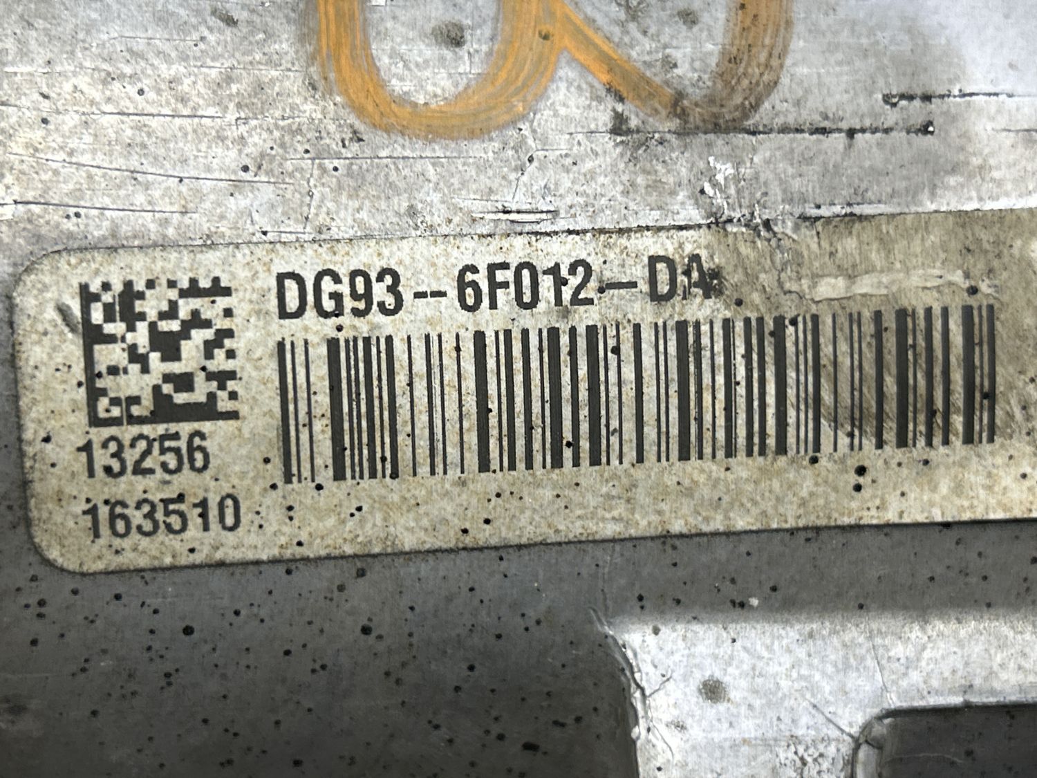 Подушка двигателя правая DG9Z6038J для Ford Fusion 2 2012-2017