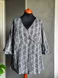Bluzka QUEEN-SIZE  roz. 50, 52, XXL
