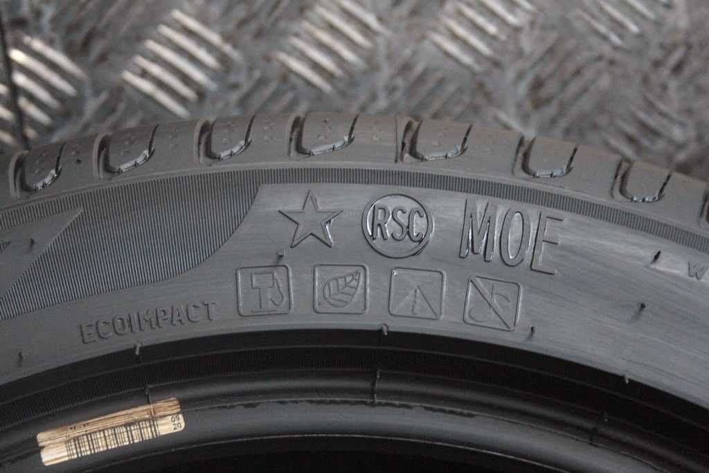 275/40/18 Pirelli Cinturato P7 275/40 R18 99Y MOE RSC RunFlat