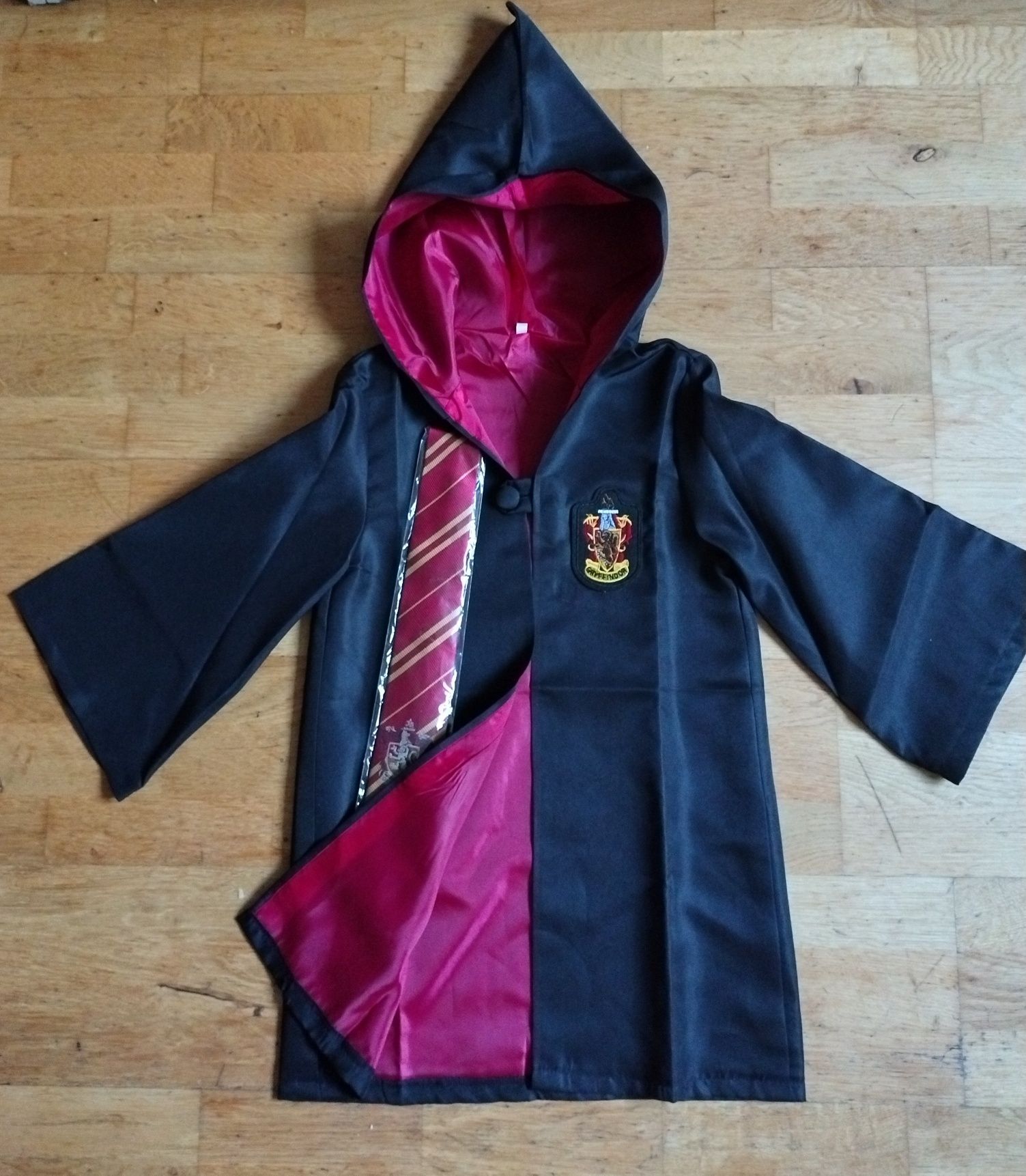 Nowy strój kostium przebranie Harry Potter Gryffindor 5  6  lat 115 c