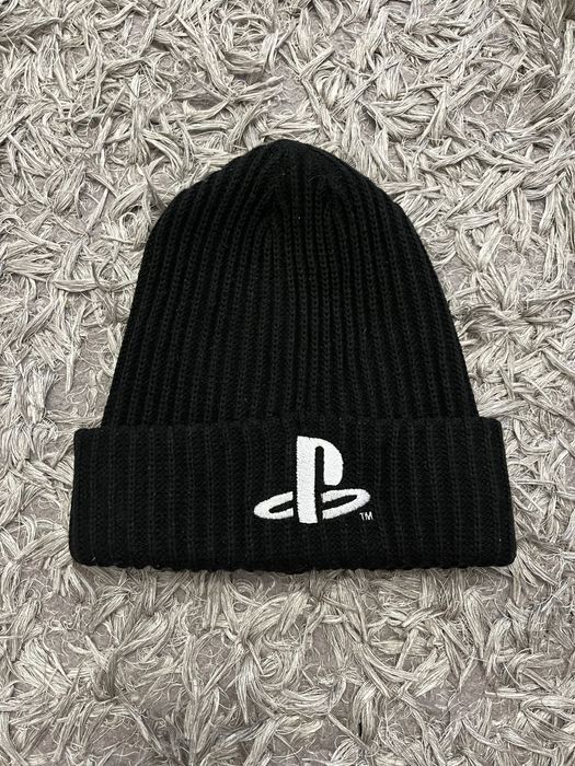 Czarna czapka PlayStation