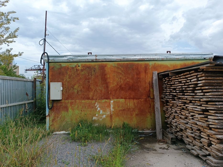 Подам будівельний вагончик