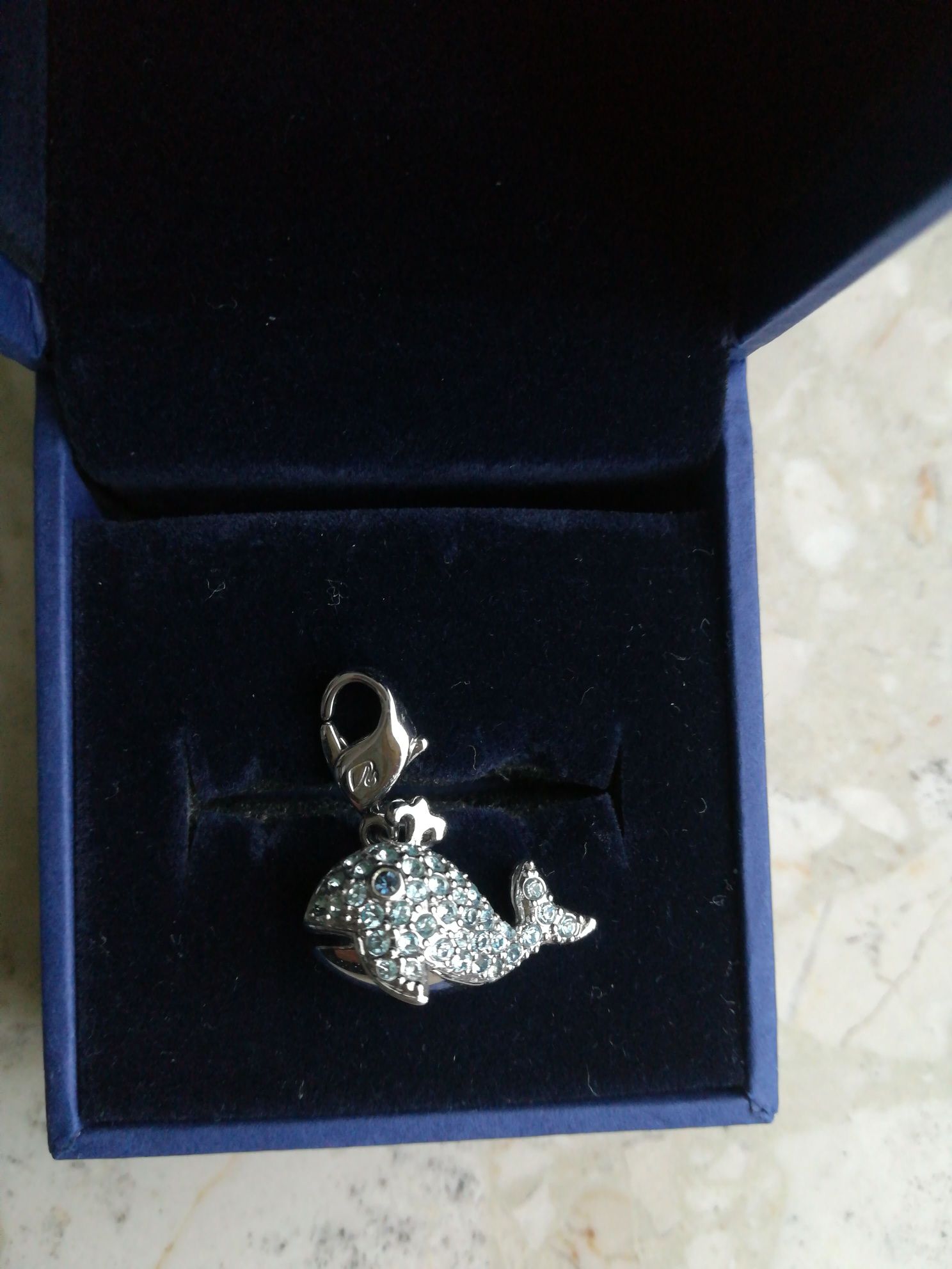 nowy charms zawieszka  wieloryb oryginalny Swarovski