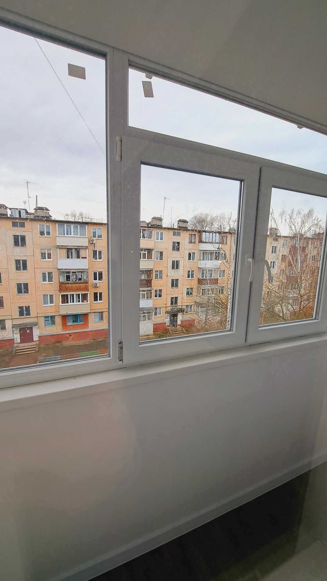 Продам  2 к квартира в центрі, ідеально під подобовий бізнес