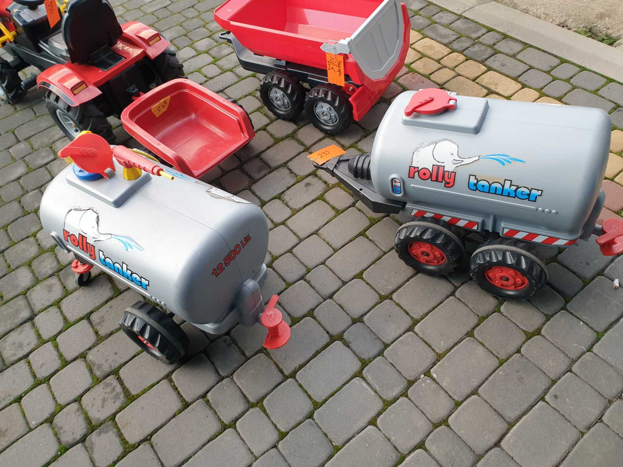 Rolly Toys Jeździk na pedały Massey Ferguson 7726 + beczkowóz cysterna