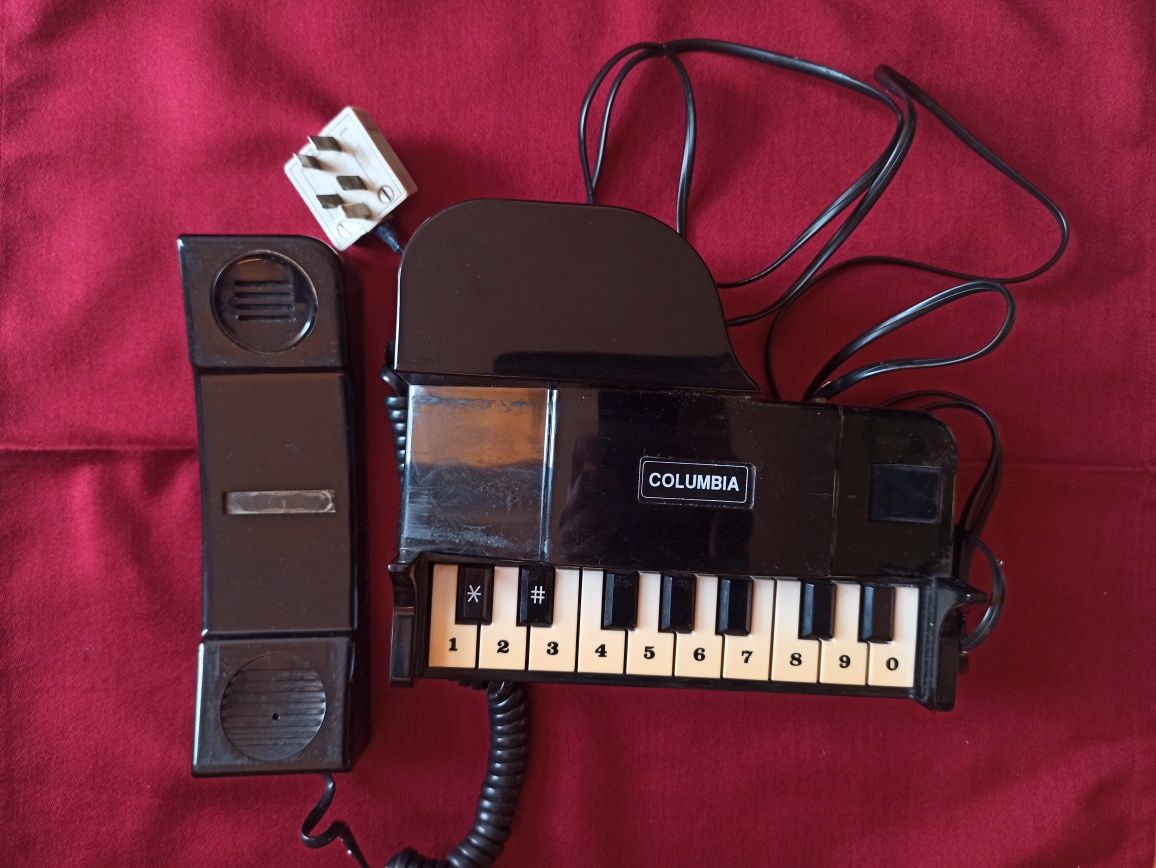 Unikalny model telefonu stacjonarnego "Columbia"