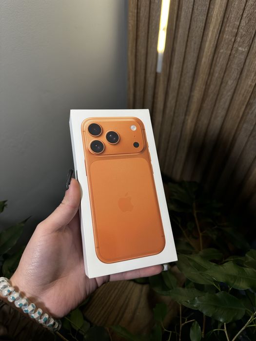iPhone 17 Pro 256Gb Cosmic Orange Neverlock