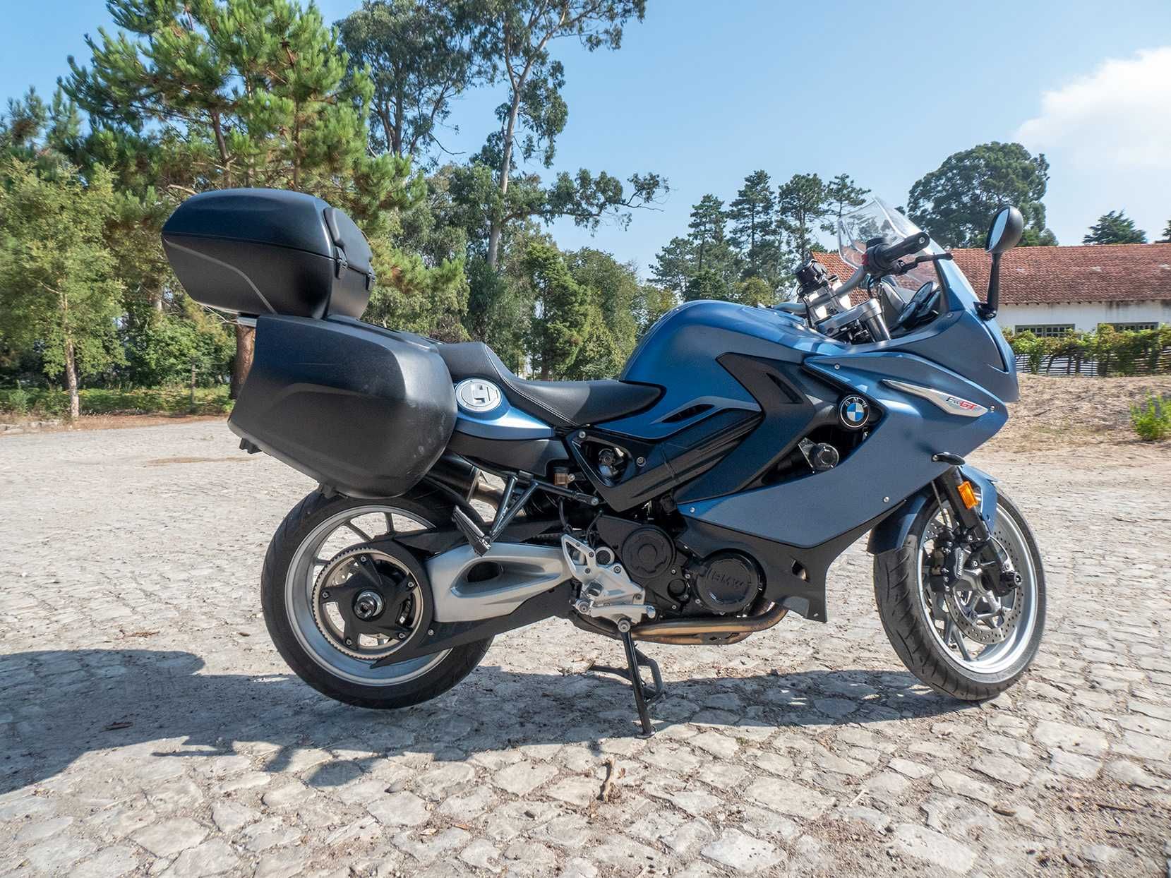 Mota BMW F800GT - 2017 (nacional - como nova)