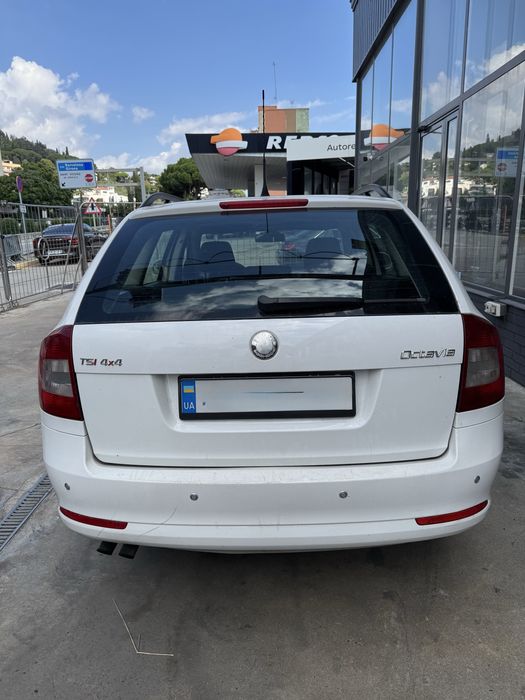 Skoda Octavia Combi 4x4 полный привод