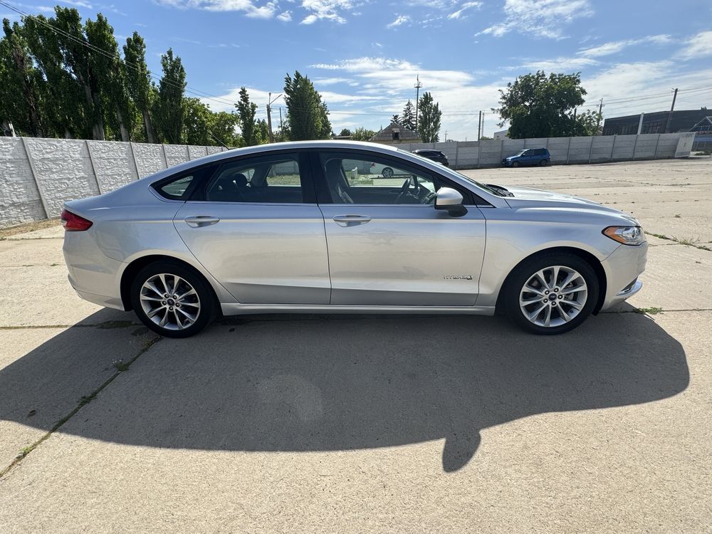 Ford Fusion SE 2017