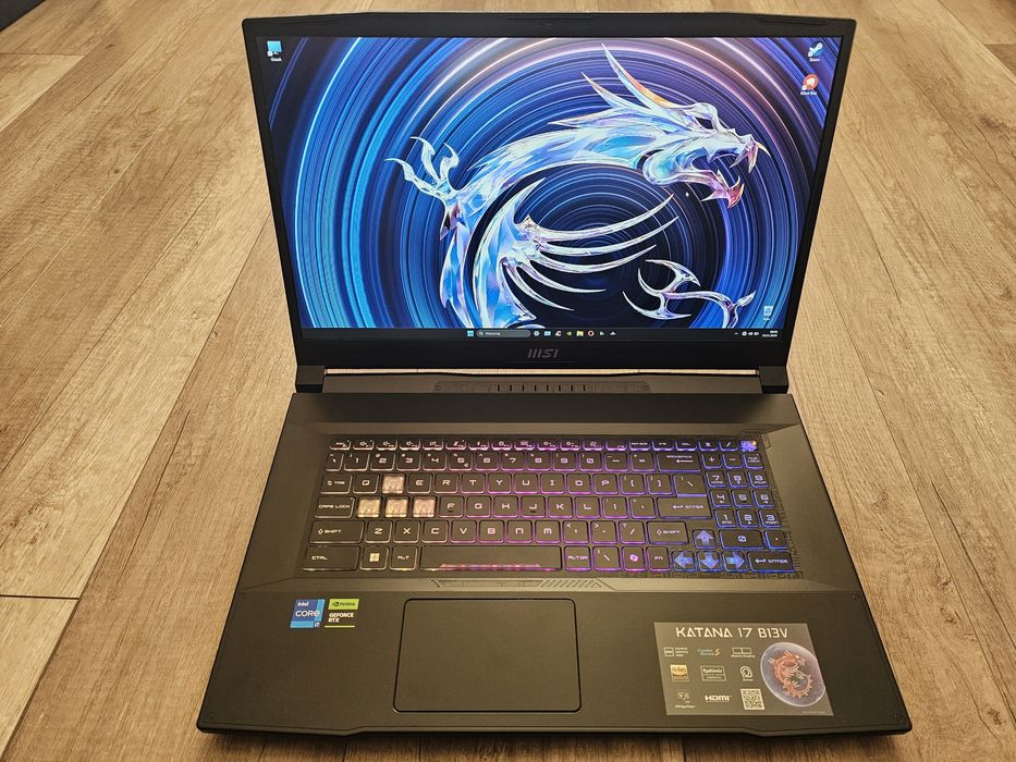 MSI Katana 17 B13VFK – i7-13620H/RTX 4060/16 GB/1 TB/17.3" 144 Hz