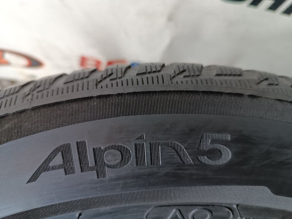 Зимові шини 225/55 R17 Michelin alpin 5