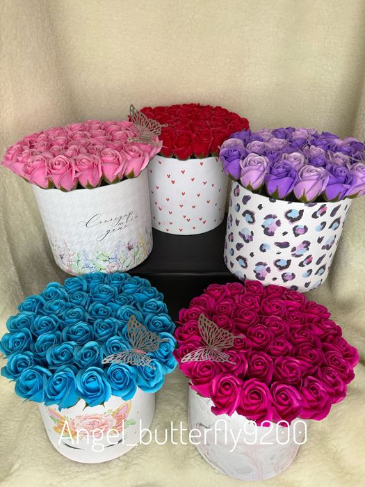 Букети з мильних троянд/Мильні /Мыльные розы/Букет з штучних троянд