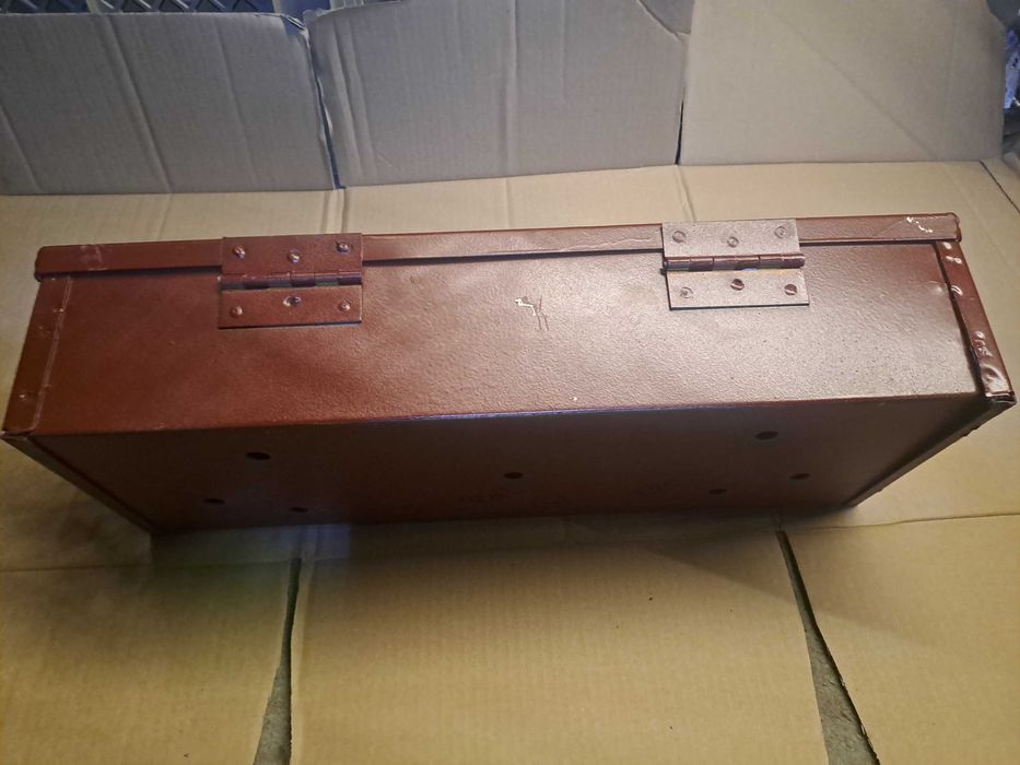 skrzynka narzędziowa t25 c 330 c 360 ursusa