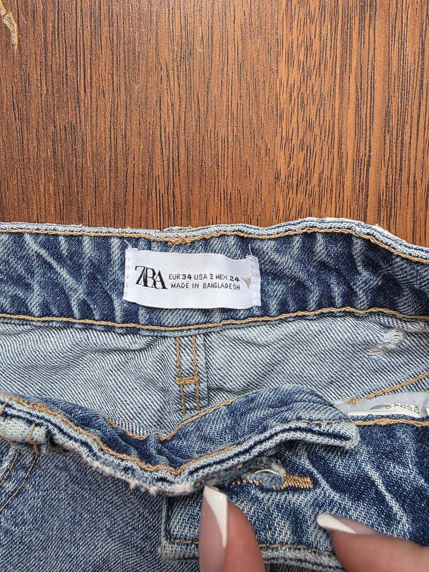 Женские джинсовые шорты zara 34
